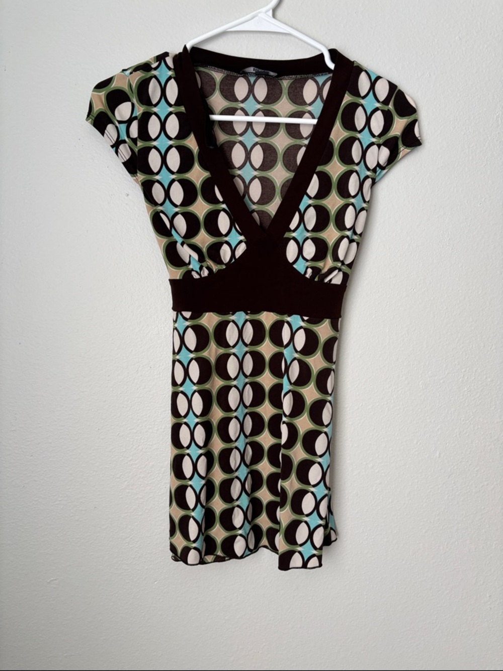 Geo Print V-Neck Top in Brown, Mint & Cream